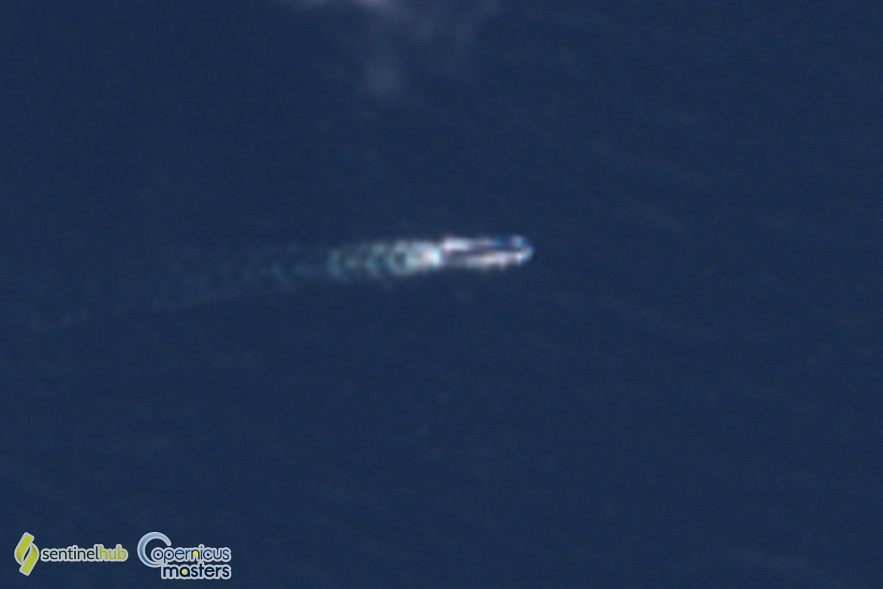 A clear picture of a submarine - believed to be Belgorod - on September 22 in the Barents Sea. Photo The Sun UK