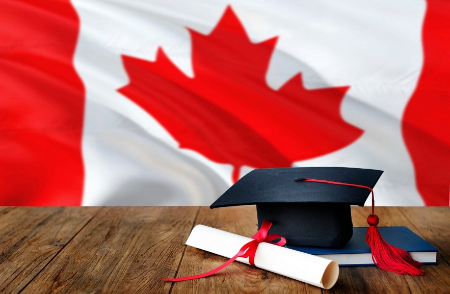 Top 12 Scholarships In Canada For International Students