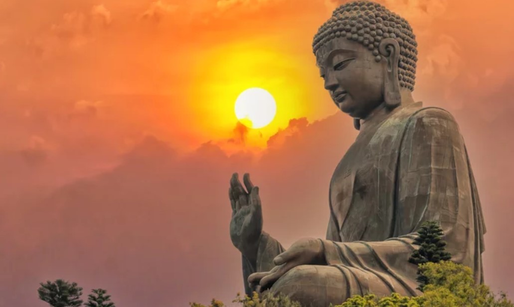 7 Magical Ways to Change Your Fate, According to Buddha's Teaching