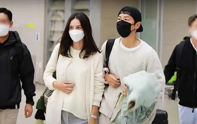 Who is Katy Louise Saunders  - Song Joong Ki’s Girlfriend: Biography, Career and Personal Life