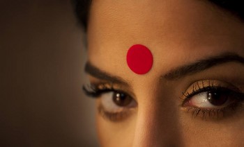 Mysteries Behind The Red Dot (Bindi) on Indian Women's Forehead