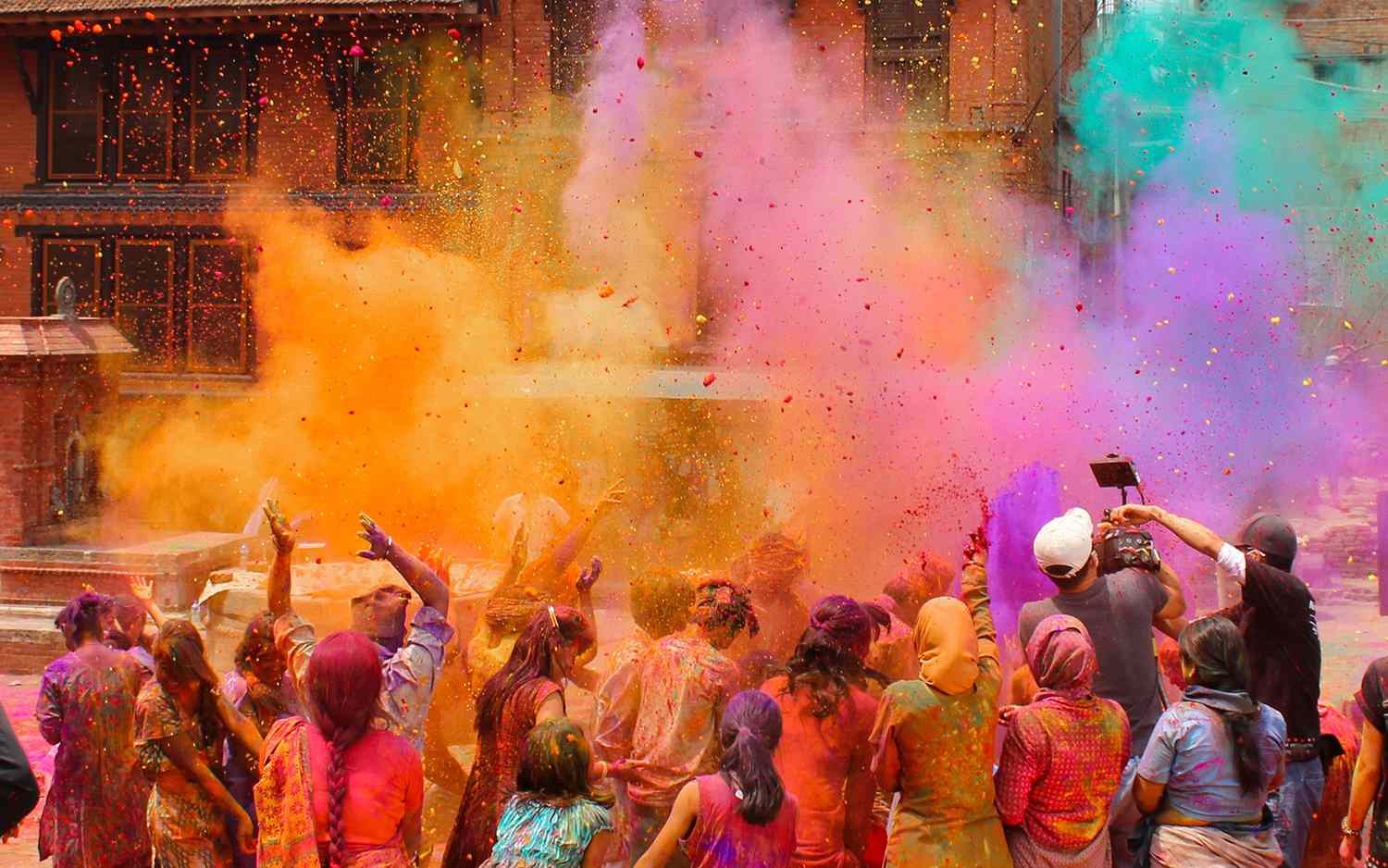 15 Most Popular Cultural Festivals Around the World