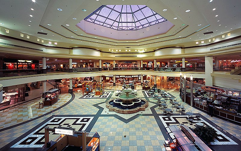 Top 10 Biggest Shopping Malls/Centers In Florida For Foreigners