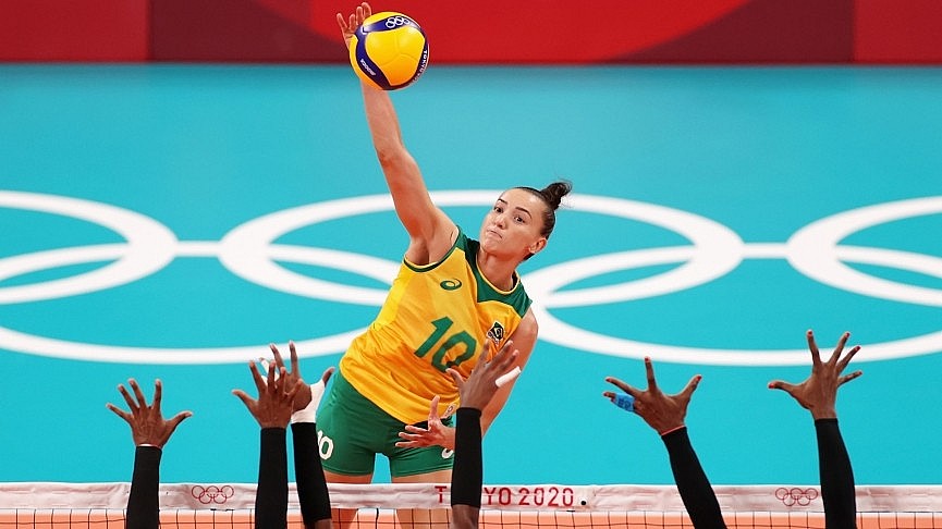 Top 10 Hottest Female Volleyball Players on Instagram