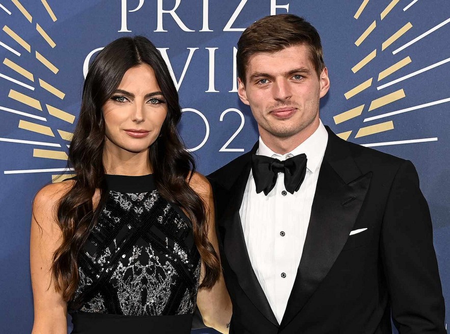 Top 10 Hottest WAGs of F1 Drivers in 2023/24