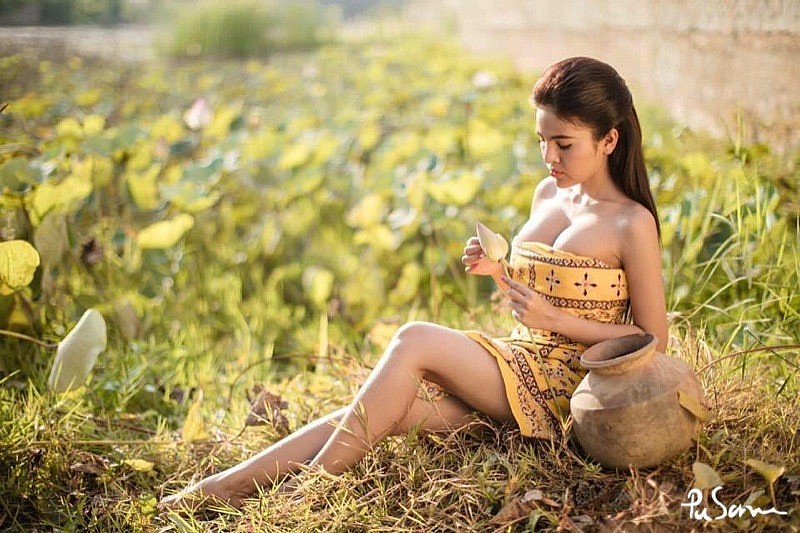 Top 10 Most Beautiful Cambodian Women Today