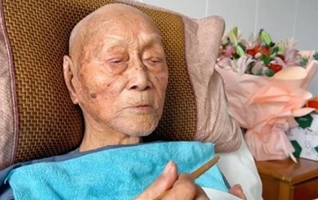 Top 10 Oldest Person Alive in the World Today (Updated)