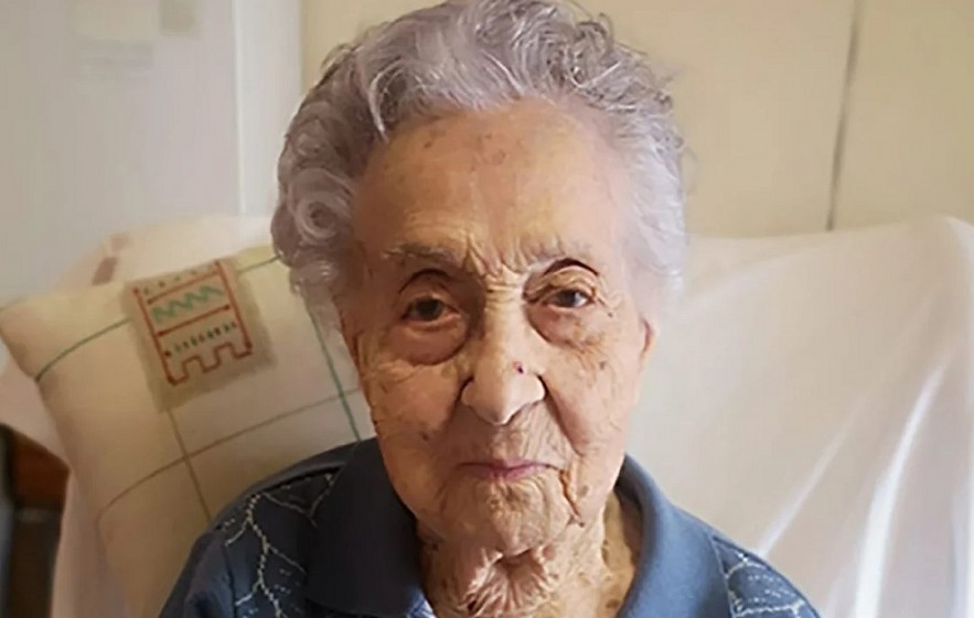 Top 10 Oldest Person Alive in the World 2023 (Updated) KnowInsiders