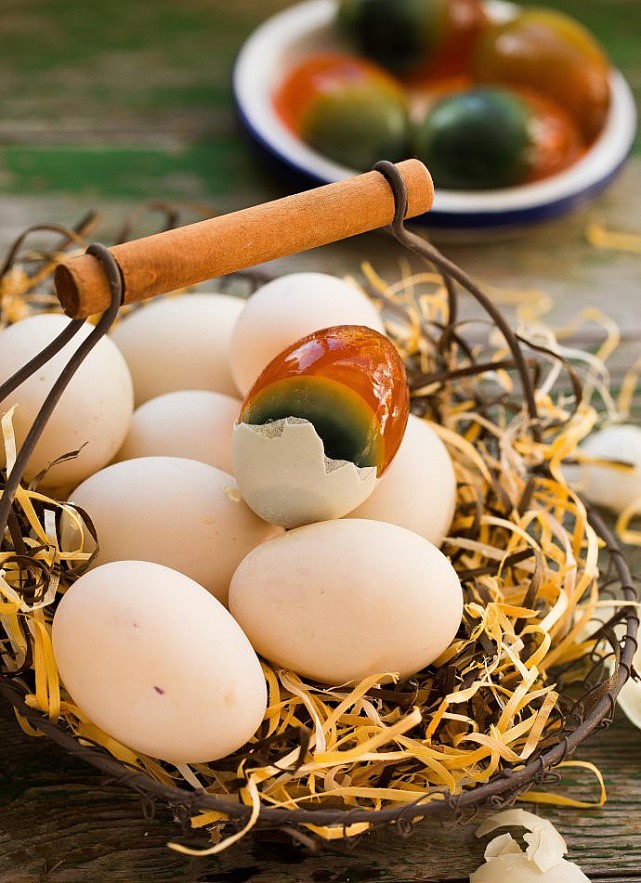Century Egg: The One of World's Weirdest Dishes
