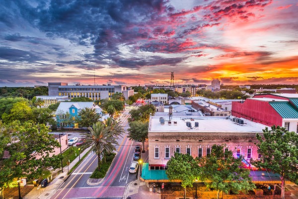 Top 15 Best and Most Beautiful College Towns in the US