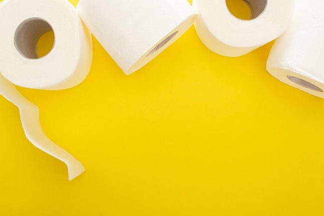 Which is Better, Yellow or White Toilet Paper - Fact Check