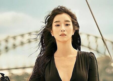Top 10 Hottest Actresses in Korean Drama 2024