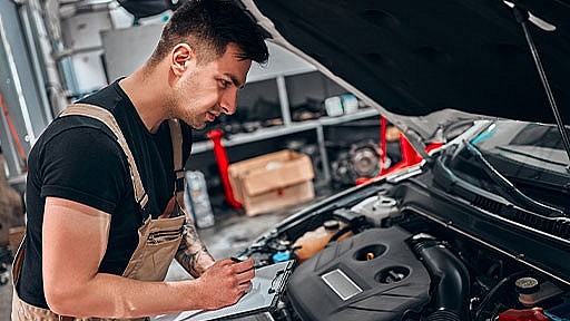 Top 10+ Most Prestigious Schools For Auto Mechanic In The US Today