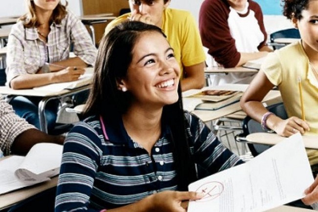 Achieving Academic Excellence: 11 Expert Tips To Boost Your Performance In College