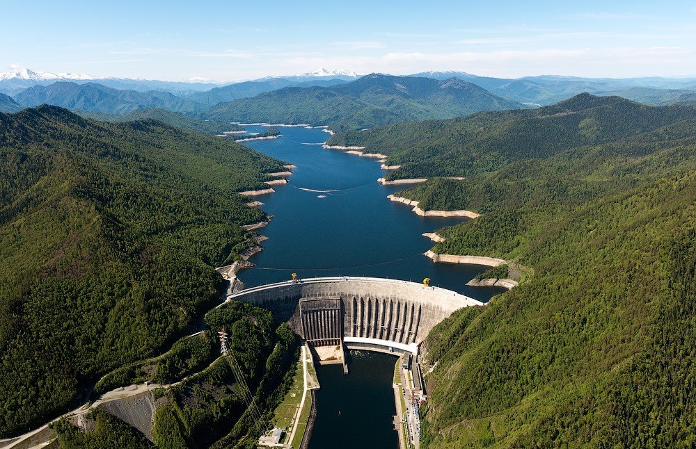 Top 10 Biggest & Most Majestic Hydroelectric Plants in the World