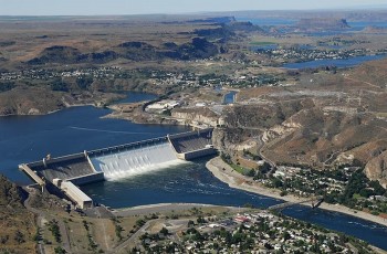 The Biggest & Most Majestic Hydroelectric Plants on Each Continent