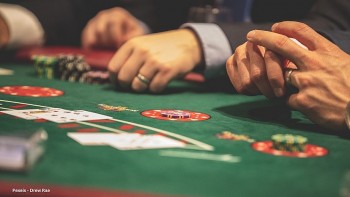 Ben Affleck: The Man, the Myth, the Pro-Gambler?