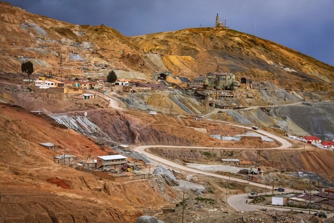 Top 16 Biggest Silver Mines of the World by Production