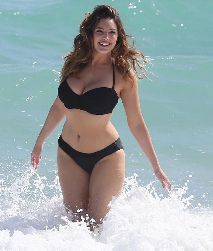 Top 10 Women With The Most Beautiful Bodies In The World
