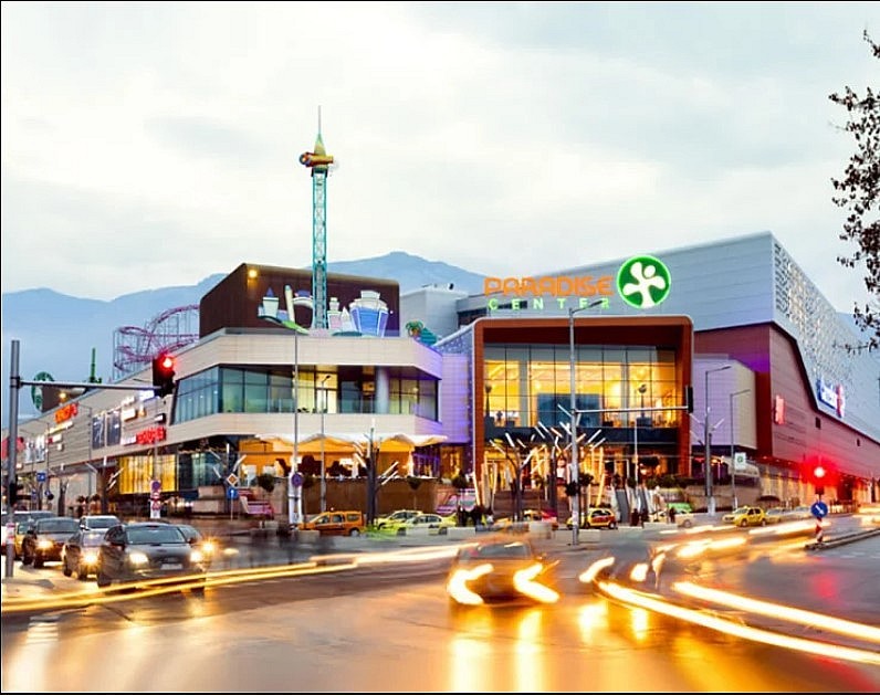 Top 11 Busiest Shopping Centers In Europe 2024/2025