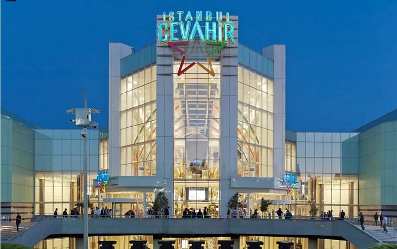 Top 7 Biggest Shopping Malls In Europe By Number of Stores