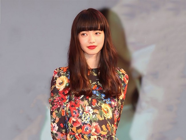 Top 12 Most Beautiful Japanese Actresses 2024/25