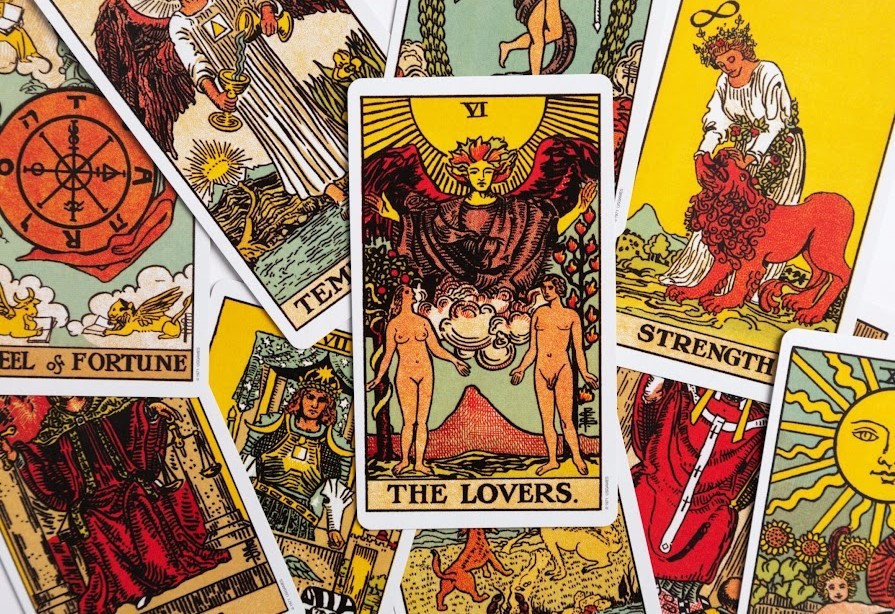 Tarot Card Reading 2024 for 12 Zodiac Signs: Love, Money, Career and Health