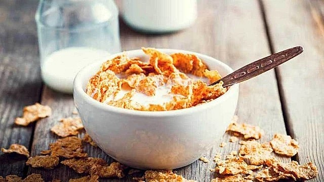 This quick and convinient breakfast could contribute to belly obesity.