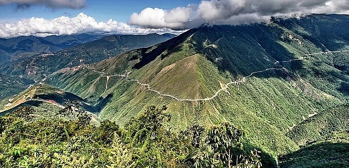 North Yungas is a climbing route built during the Chaco War
