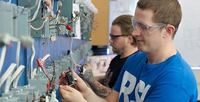 top 10 best electrician colleges in the us 2024