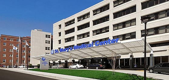 Top 10 Best Hospitals in West Virginia 2024/25 by Healthgrades and U.S. News