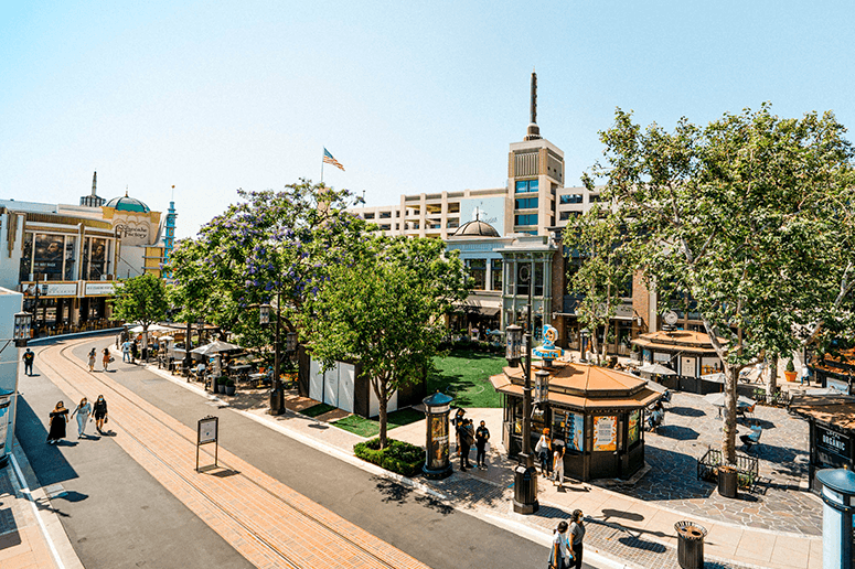 Top 10 Largest Shopping Malls/Retail Centers In Los Angeles
