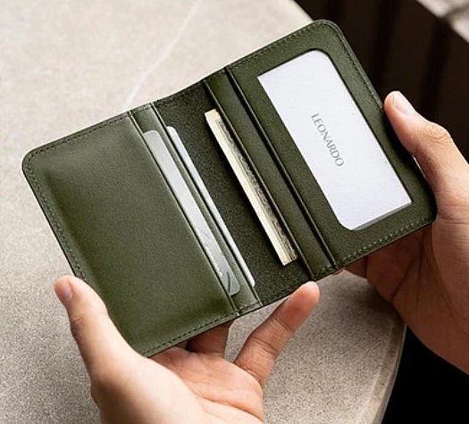 Most Compatible Wallet Color Based on Zodiac Sign To Attract Wealth and Luck