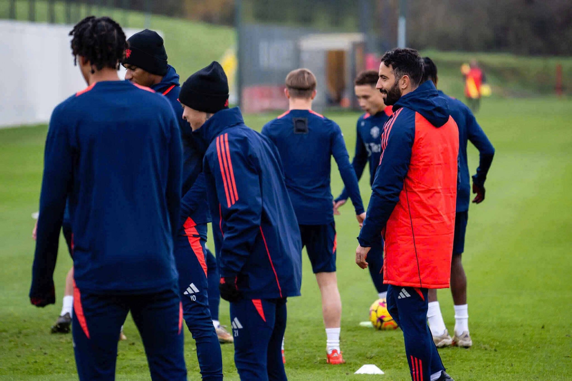 Ruben Amorim's first training session at Manchester United