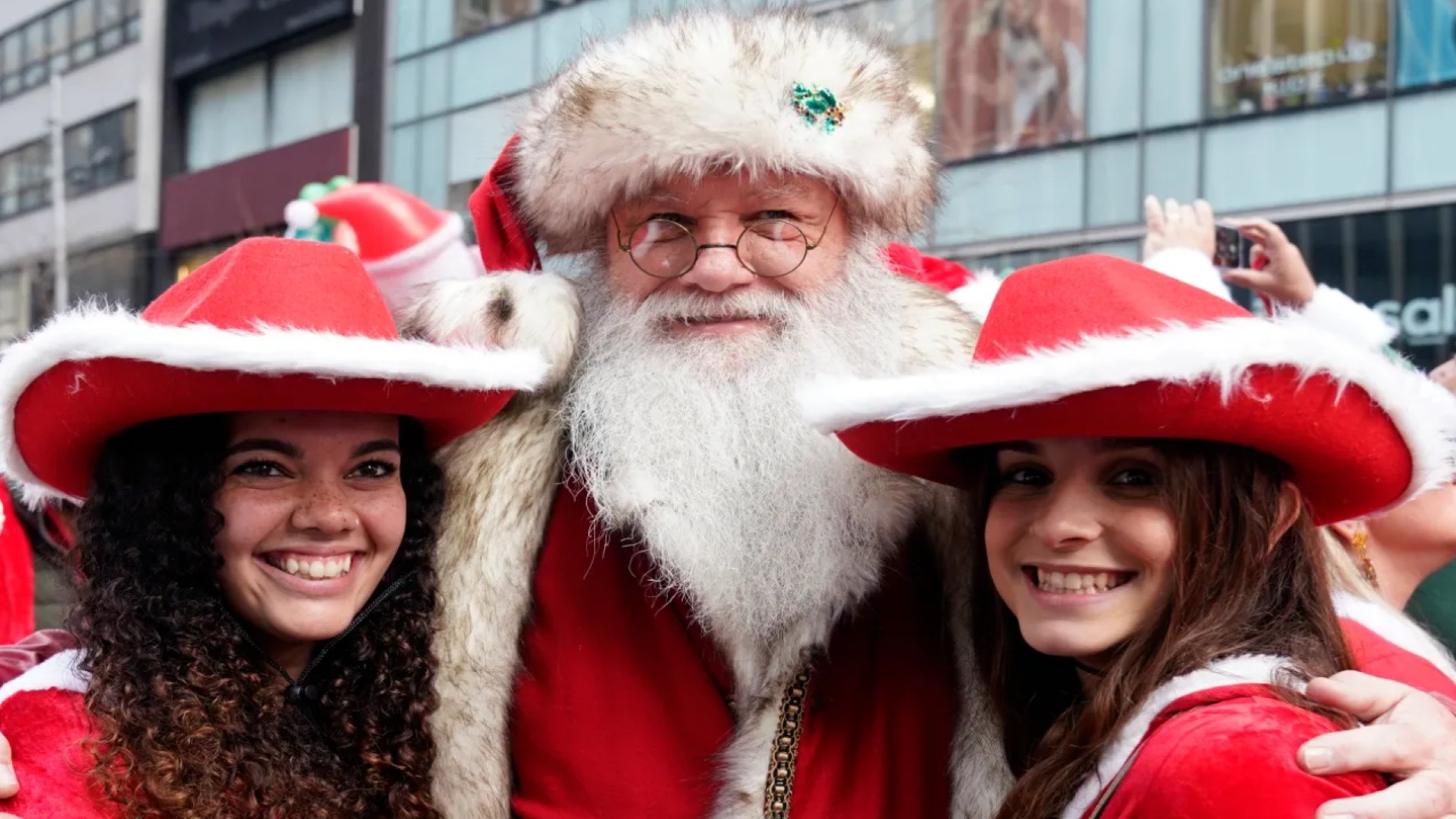 SantaCon: A Comprehensive Guide With Numbers, Insights, and Why Americans Love the Party Spirit