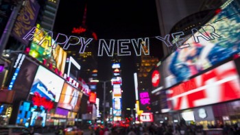 10 tips for saving big on your New Year