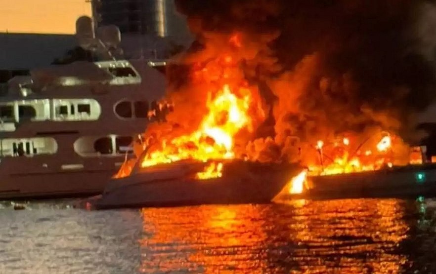 Boat explosion and fire occurred at a Fort Lauderdale marina 