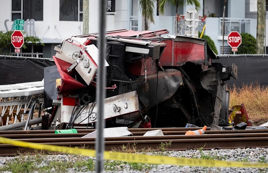 Train Collision With Fire Truck in Floridain Delray Beach, Florida: Dozen Injured