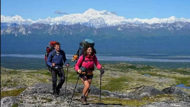 Why Americans Love Hiking and Walking on New Year’s Day