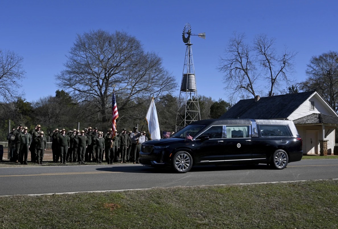 Chip Carter Honors His Father at Jimmy Carter's Funeral