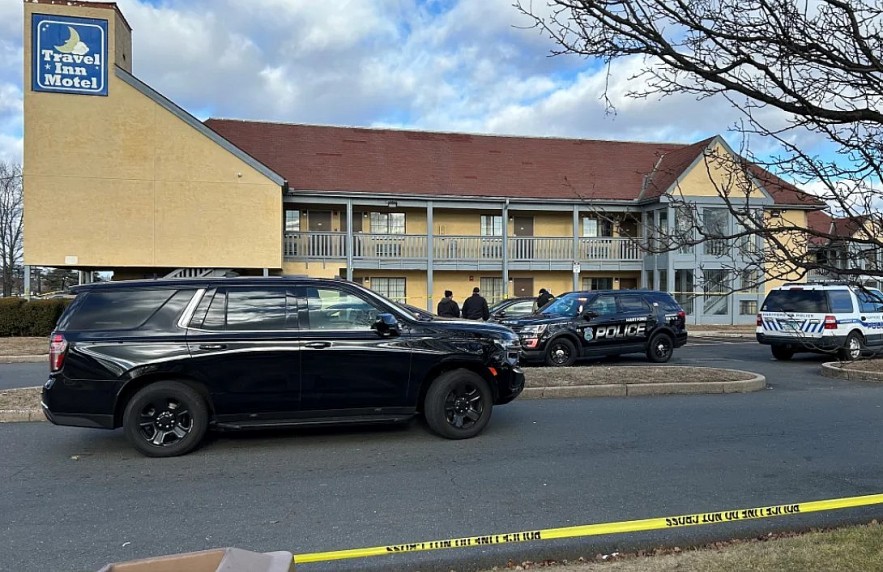 Son stabs father to death outside Hartford motel