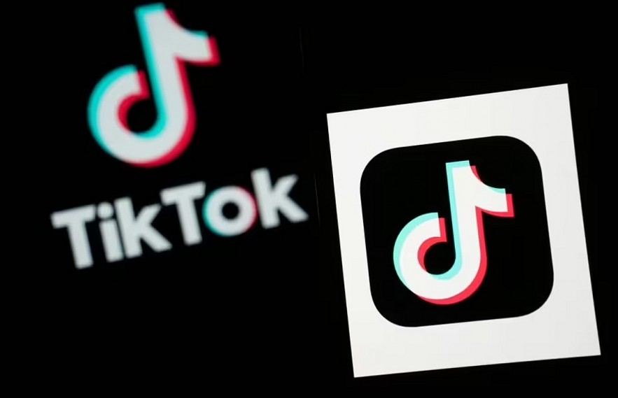 TikTok complaint as users in Canada say app down for them too as US ban kicks in