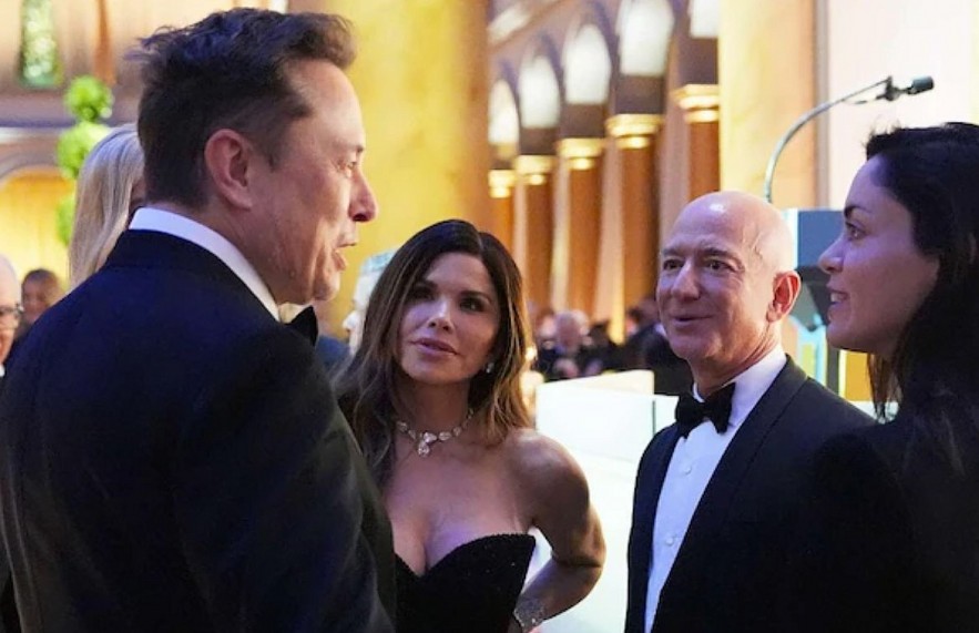 Elon Musk was accompanied by Shivon Zilis at Trump's dinner