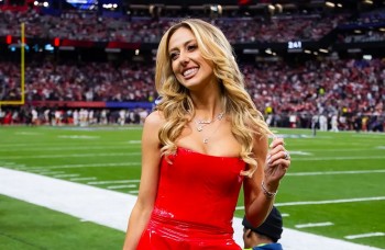 Top 5 Most Beautiful NFL WAGs of Super Bowl 59