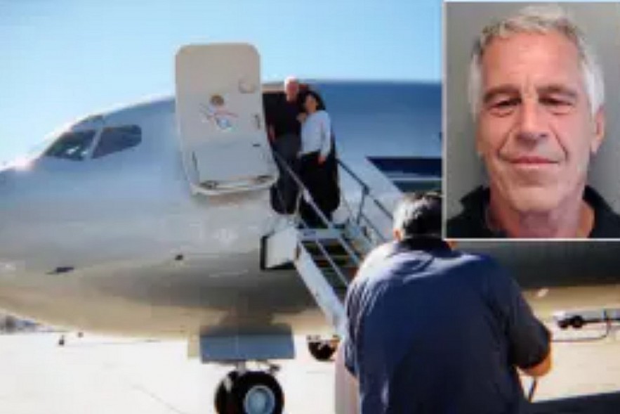 Jeffery Epstein Files: Full List of 'Big Names' on Flight Logs