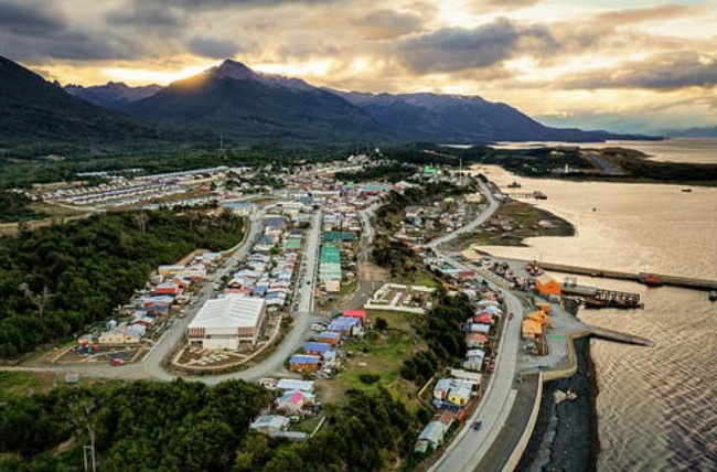 74 earthquake hits coasts of argentina and chile tsunami warning evacuation orders