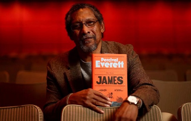 who is percival everett the 2025 pulitzer prize winner biography family life and career