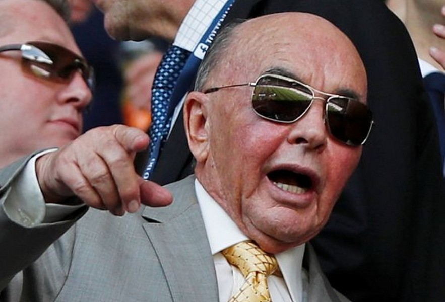 Donald Trump set to pardon former Tottenham Hotspur owner Joe Lewis Donald Trump set to pardon former Tottenham Hotspur owner Joe Lewis