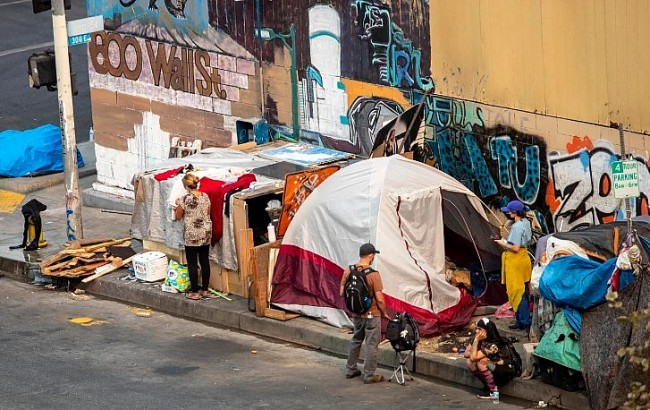 why the united states is the richest country in the world but still has so many homeless people