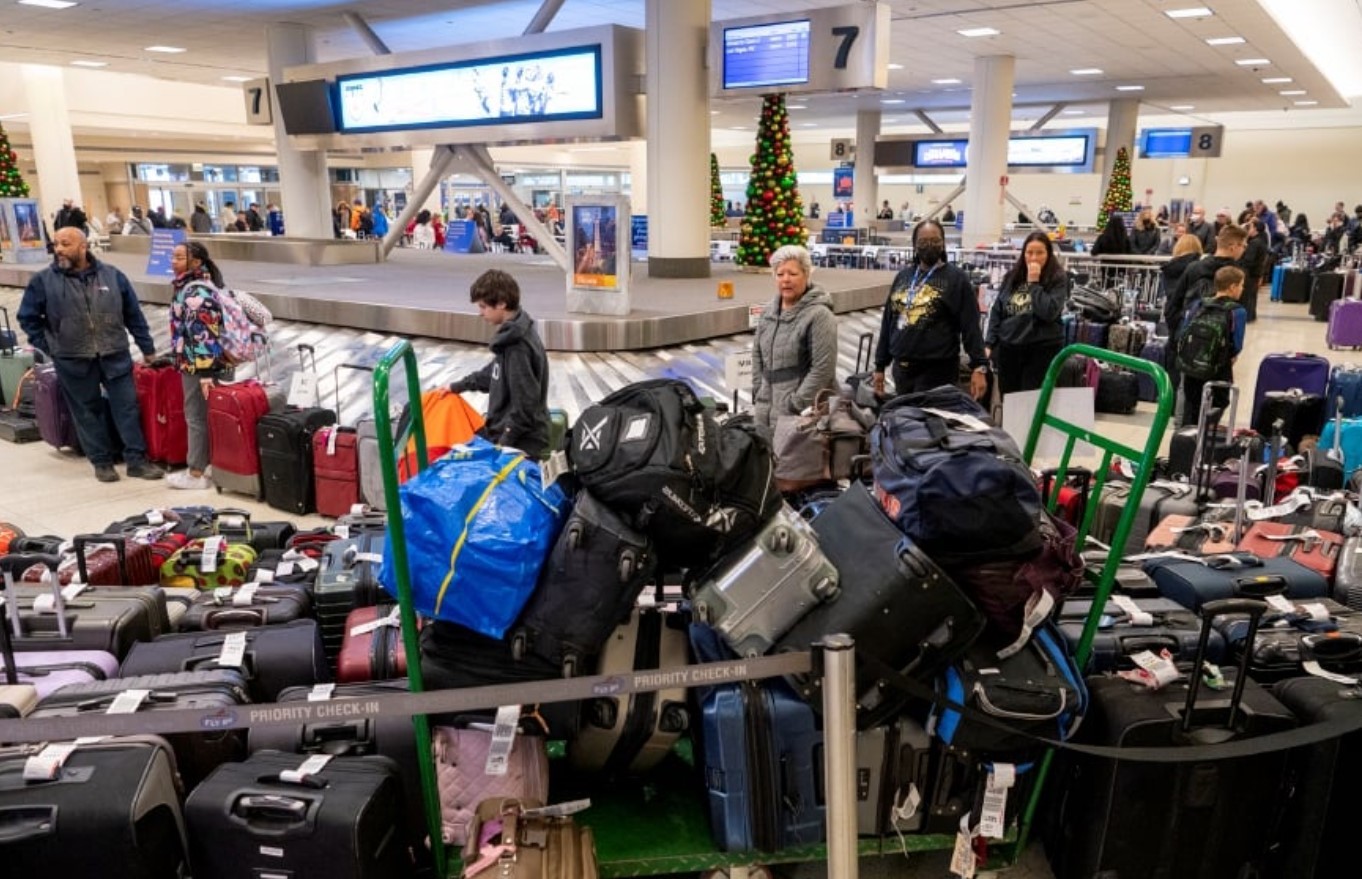 What Travelers Can Still Do When Winter Storms Cancel Hundreds of Flights